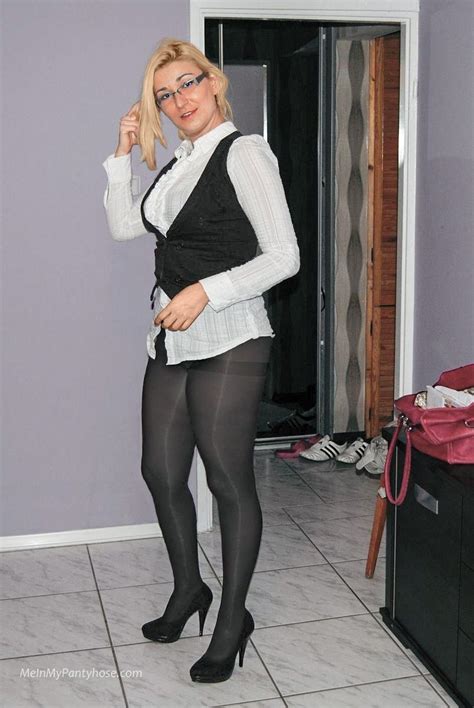 4K <b>Photos</b> • 49 Discussions Group Since Jul 22, 2006 pantyhosed wives. . Older women in pantyhose pics